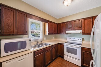 1943 Trexler Ct in Raleigh, NC - Building Photo - Building Photo