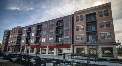 Carbon at Union Corners in Madison, WI - Foto de edificio - Building Photo