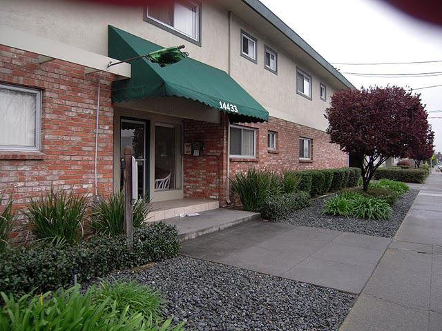 Royale Apartments in San Leandro, CA - Foto de edificio - Building Photo