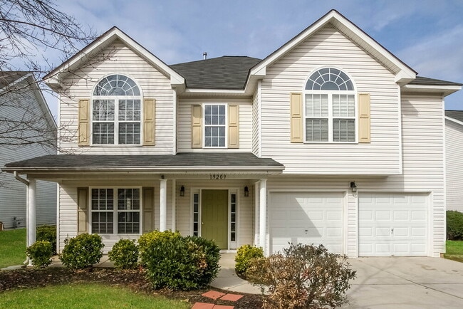 19209 Kanawha Dr