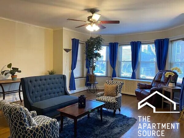 6354 N Paulina St, Unit 1 in Chicago, IL - Foto de edificio - Building Photo