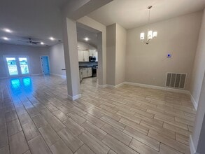 2567 Averland Lp in North Port, FL - Building Photo - Building Photo