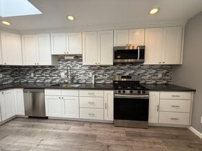 55 Stoneybrook Ave in San Francisco, CA - Building Photo - Building Photo