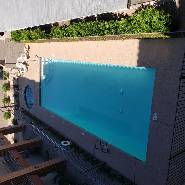 17 E Ruth Ave in Phoenix, AZ - Foto de edificio - Building Photo