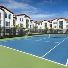 VIVA Luxury Apartments in Fort Lauderdale, FL - Foto de edificio - Building Photo