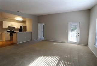 8121 45th Ct E in Sarasota, FL - Building Photo - Building Photo