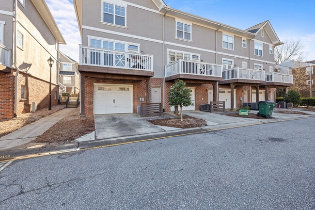 853 Clarkson Mill Ct in Charlotte, NC - Building Photo - Building Photo