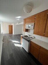 12 Coach Rd, Unit Studio in Rancho Palos Verdes, CA - Building Photo - Building Photo