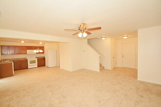 3359 Black Forest Ln in Indianapolis, IN - Building Photo - Building Photo