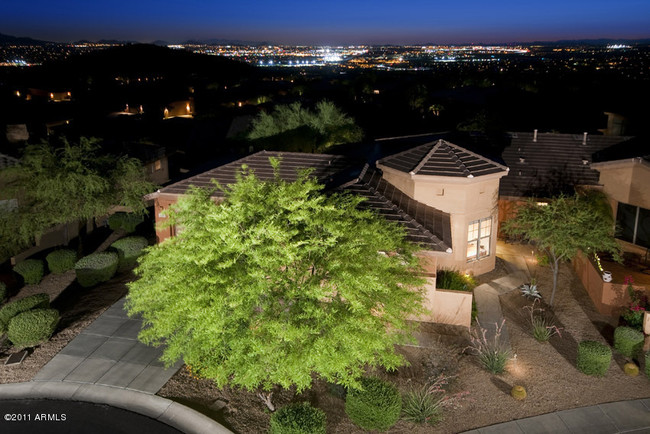 11512 E Raintree Dr in Scottsdale, AZ - Foto de edificio - Building Photo