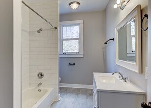 316 N 9th St in Nashville, TN - Building Photo - Building Photo