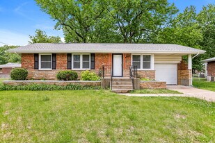 9609 Griffin Dr in St. Louis, MO - Building Photo