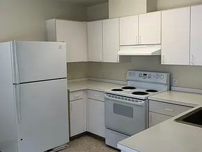 547 Karcio Ct in Pullman, WA - Foto de edificio - Building Photo