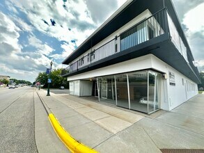 503 S Main St-Unit -Apt. 3 in Shawano, WI - Building Photo - Building Photo