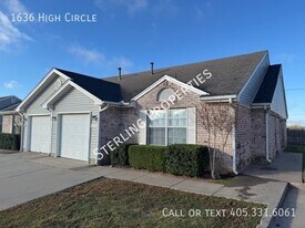 1636 High Cir in Norman, OK - Building Photo