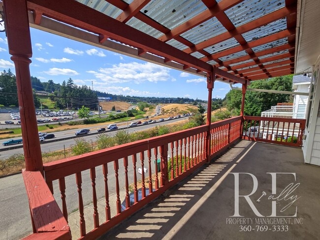 property at 636 Bremerton Blvd