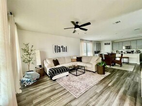 180 Glass Mountains Wy in Dripping Springs, TX - Building Photo - Building Photo