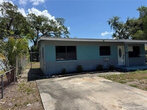 1930 Walton St S in St. Petersburg, FL - Building Photo - Building Photo