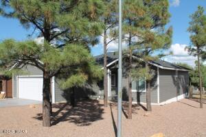 1320 Lilly Ln in Show Low, AZ - Building Photo