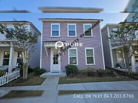 1728 Indy Dr in North Charleston, SC - Building Photo