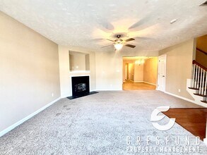 415 Sheila St in Hope Mills, NC - Building Photo - Building Photo