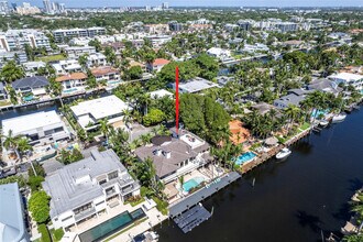 42 Nurmi Dr in Fort Lauderdale, FL - Building Photo - Building Photo