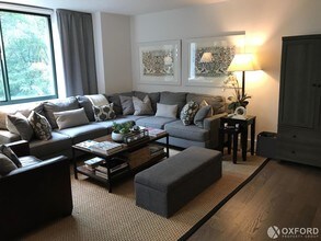 70 Battery Pl-Unit -304 in New York, NY - Foto de edificio - Building Photo