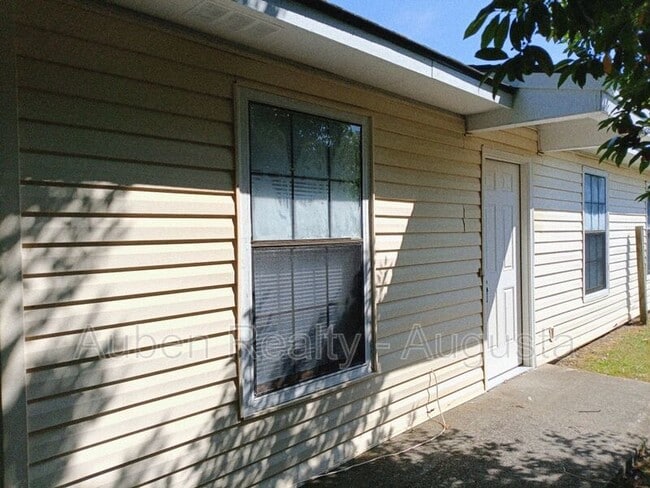 property at 1730 Hicks St