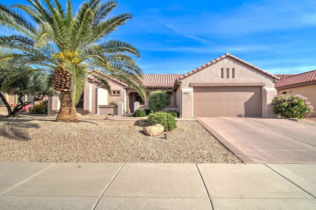 property at 15567 W Coral Pointe Dr