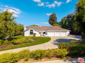 24228 Dry Canyon Cold Creek Rd in Calabasas, CA - Building Photo - Building Photo