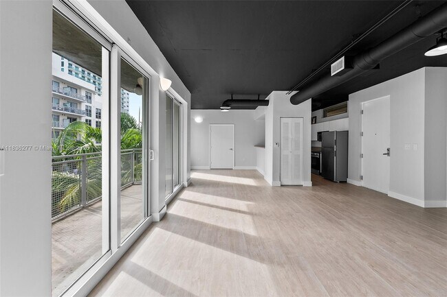 455 NE 25th St in Miami, FL - Building Photo - Building Photo