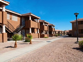 Lake Tonopah SENIOR Apartments in Las Vegas, NV - Building Photo - Building Photo