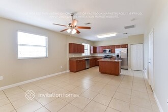 615 SE 37th Pl in Homestead, FL - Foto de edificio - Building Photo