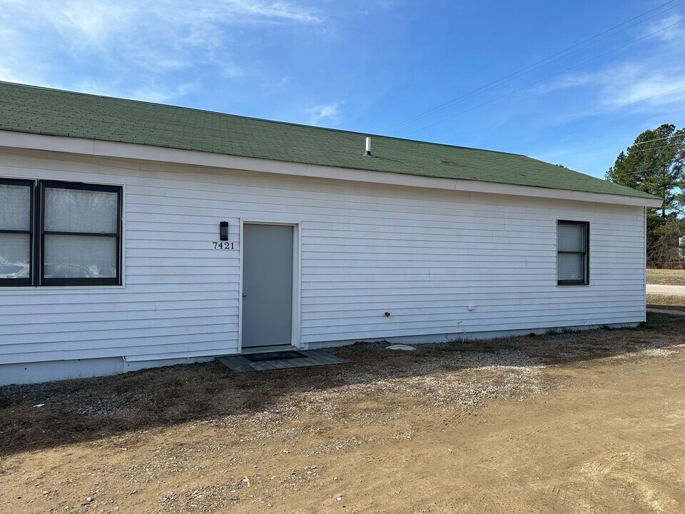 7421 Terry St in Fort Smith, AR - Building Photo
