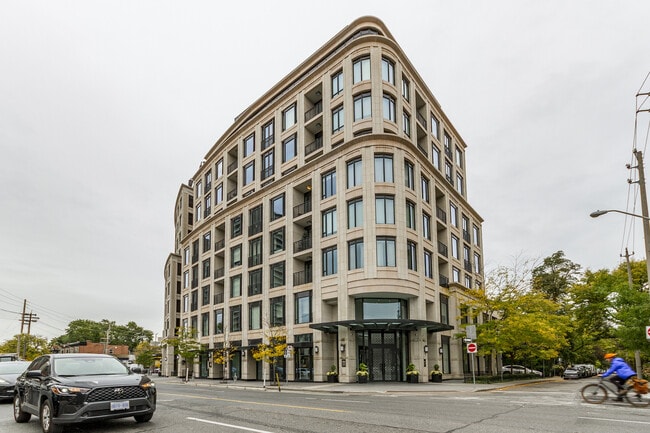 133 Hazelton Ave in Toronto, ON - Building Photo - Building Photo