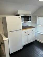 407 Magnolia St, Unit 1 in New Smyrna Beach, FL - Building Photo - Building Photo