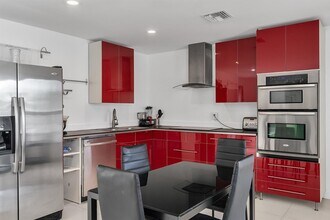 2600 NE 22nd St in Pompano Beach, FL - Building Photo - Building Photo
