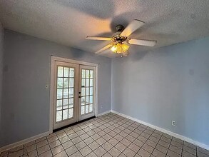 1461 Turkey Ridge Rd in Surfside Beach, SC - Foto de edificio - Building Photo