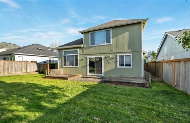 4141 Ingleside Loop SE in Lacey, WA - Building Photo - Building Photo