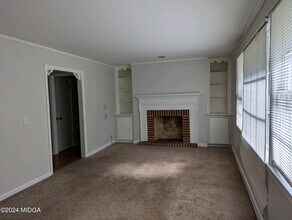 2971 Crestline Dr in Macon, GA - Building Photo - Building Photo
