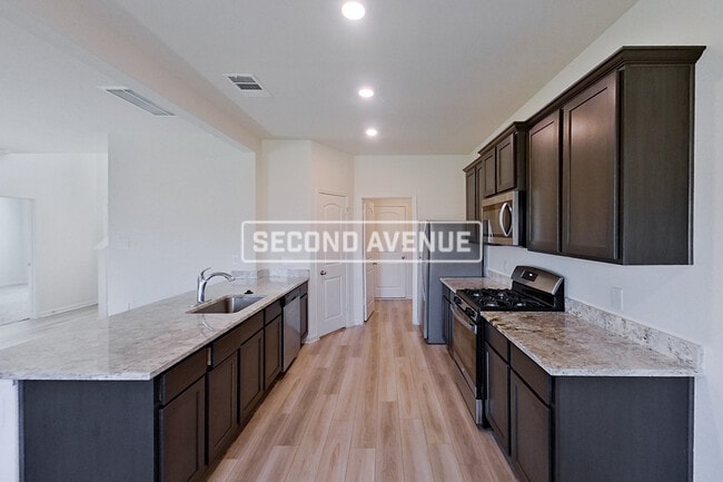 150 Sammy Fowler Ave in Venus, TX - Building Photo - Building Photo