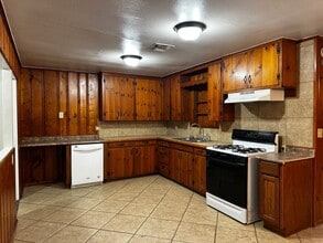 114 Suzanne Dr in Longview, TX - Building Photo - Building Photo
