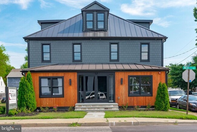 property at 1000 West St