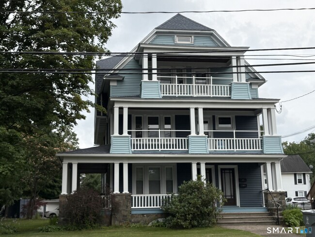 property at 18 Broad St