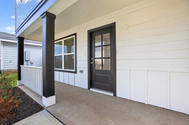 11806 Holly Hurst Dr in Willis, TX - Foto de edificio - Building Photo