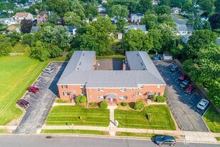 326 Central Ave in Edison, NJ - Building Photo