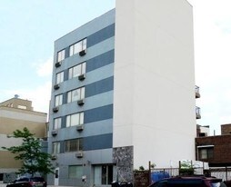 518 Meeker Ave in Brooklyn, NY - Building Photo