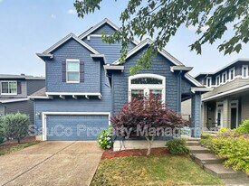 3453 SE Hare Ave in Hillsboro, OR - Building Photo