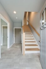 976 Youngs Ln in Nashville, TN - Building Photo - Building Photo