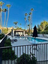2601 S Broadmoor Dr in Palm Springs, CA - Building Photo - Building Photo